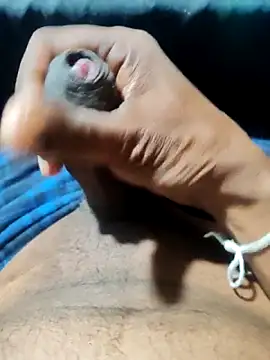 Snapshot of DICKLANKA chatting on September 24, 4:27 pm DICKLANKA online show from September 24, 4:27 pm