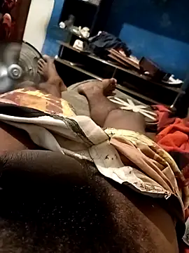 Felipeluiz2666 online show from April 1, 4:04 pm