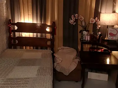 Jastine hunk online show from February 7, 5:29 pm