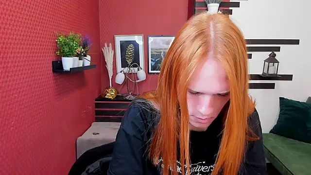 ChloeValentinee online show from September 28, 10:35 am