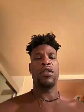 Snapshot of MrDaddyBlackNi9e chatting on September 22, 4:01 am MrDaddyBlackNi9e online show from September 22, 4:01 am