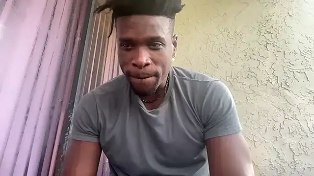 Snapshot of MrDaddyBlackNi9e chatting on September 27, 2:15 pm MrDaddyBlackNi9e online show from September 27, 2:15 pm