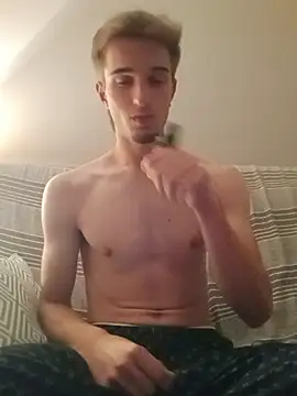 jorgeereyy online show from October 7, 11:09 pm