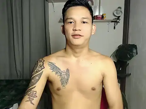 asianmonstercock05 online show from May 21, 3:35 am