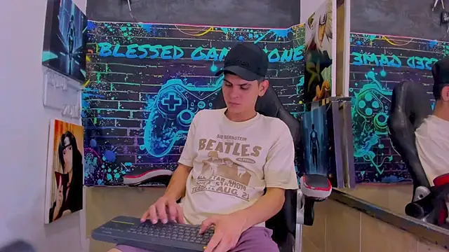 liam coleman25 online show from February 12, 4:07 am