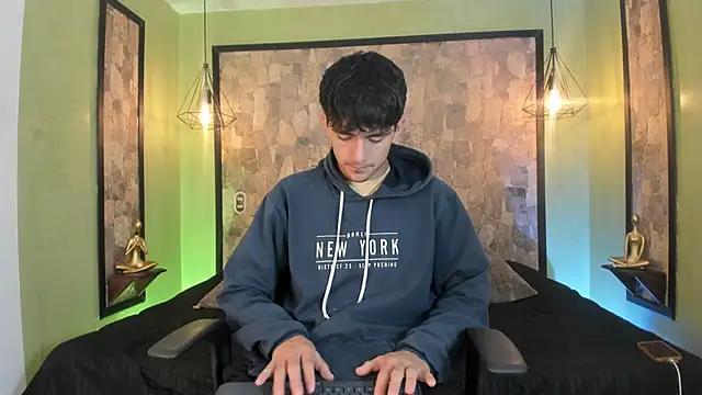 Axel Draven online show from February 5, 12:12 pm