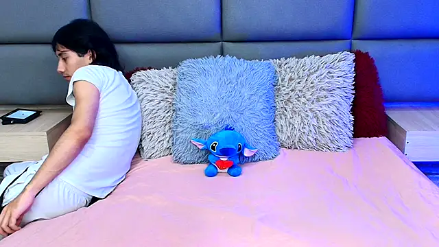 Lovers 21 online show from October 25, 1:29 am