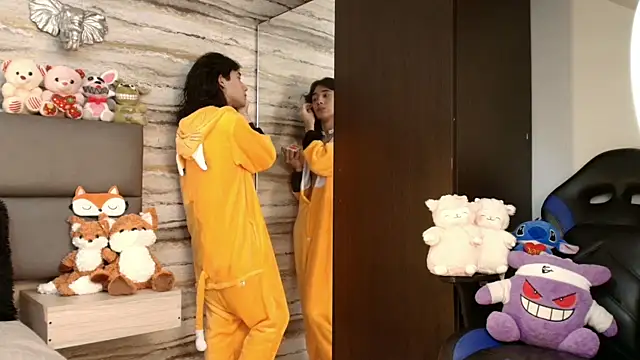 Lovers 21 online show from February 12, 3:56 am