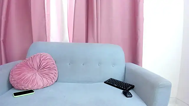 royal fantasy online show from October 13, 8:15 pm