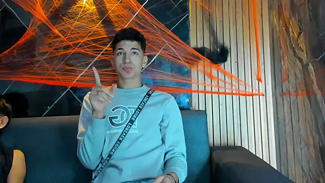 Stiben boy online show from October 28, 3:42 am