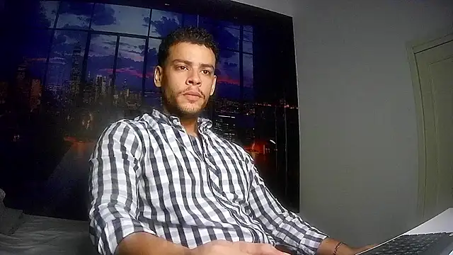 Snapshot of DominicBlazze chatting on September 30, 7:06 pm DominicBlazze online show from September 30, 7:06 pm