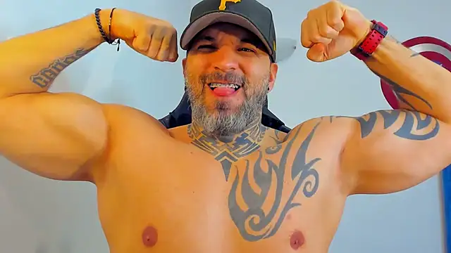 JoshRigby online show from April 11, 6:55 pm