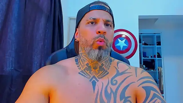 JoshRigby online show from March 15, 8:15 pm