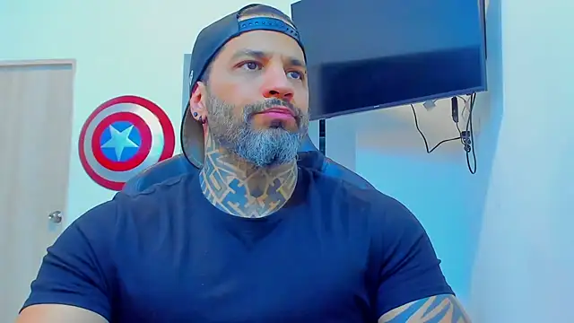 JoshRigby online show from December 14, 8:05 pm