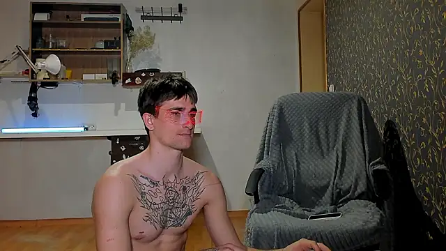 sweet smith8 online show from February 6, 8:28 pm