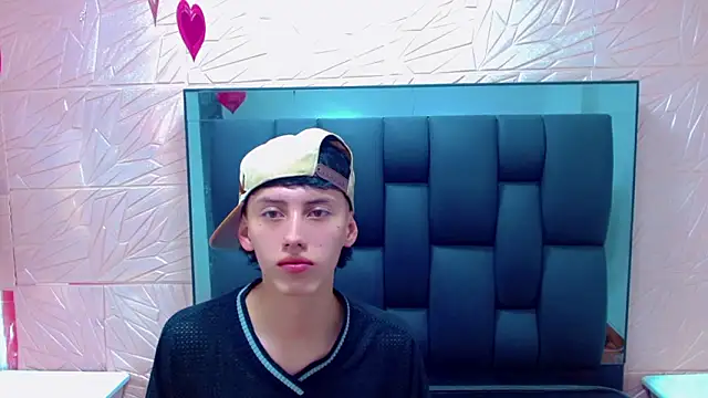 thaigo twink38 online show from February 15, 8:45 am