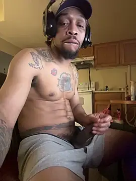 thefreakscomeoutatnight online show from March 10, 9:59 am