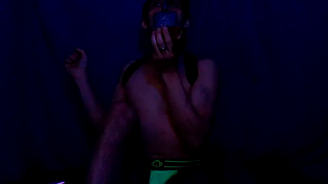 highinhtxx online show from October 16, 7:05 am