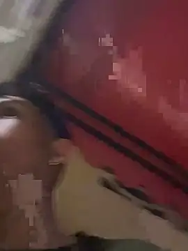 Valentino-elTuyo online show from April 28, 10:58 pm