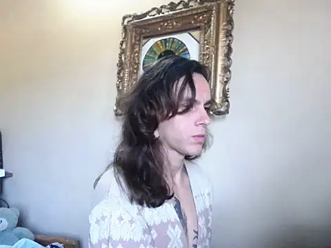 monroedelrey online show from February 3, 12:21 pm