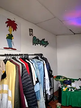 jovencolombianht online show from January 10, 1:48 pm