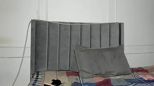 luxuryheaven 8 online show from December 3, 8:48 pm