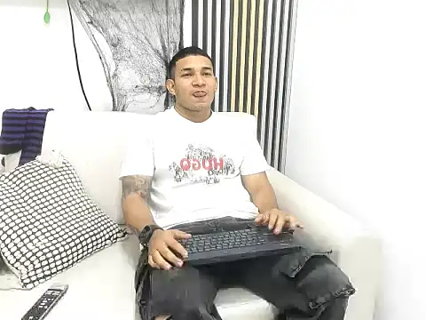 venedic bull online show from October 29, 8:45 pm