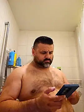 Roddog18 online show from November 24, 5:41 am