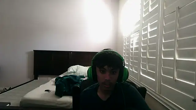 youngasianboy2007 online show from March 11, 9:11 pm