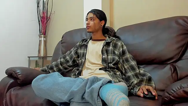 Dickie Dicking online show from October 7, 8:13 pm