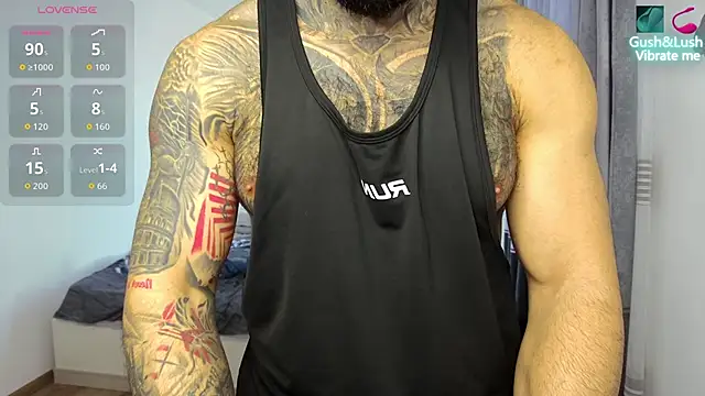 MasculineGuy99 online show from November 25, 9:00 am