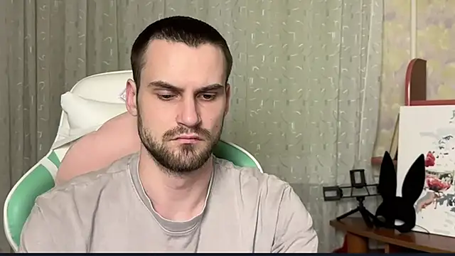 Iveraan online show from November 8, 9:18 pm