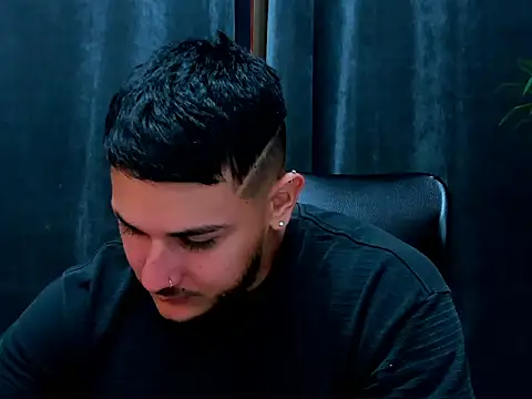 jasonshaw25 online show from February 5, 5:31 pm