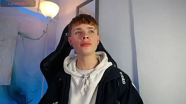 JackFrosst online show from March 31, 1:35 pm