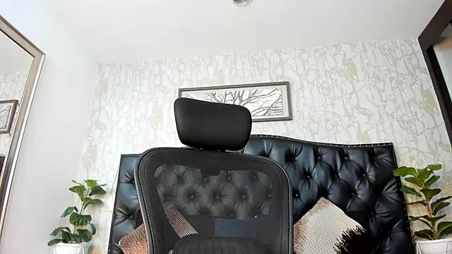 DenzelRios online show from March 31, 4:03 am