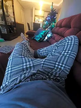 Merlin2310 online show from December 2, 5:38 pm