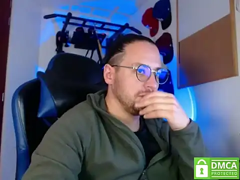 kurt xx online show from October 28, 1:24 pm