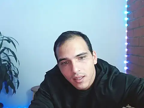 Maax3023 online show from October 27, 4:20 pm