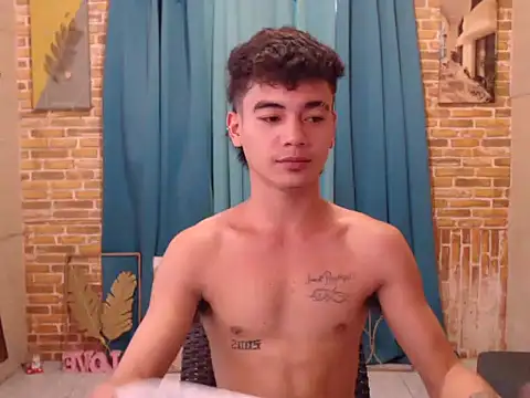 boy raphael online show from October 21, 4:37 am