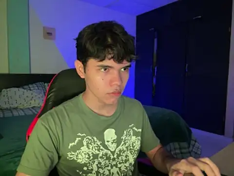 Im Camii online show from April 17, 4:42 pm