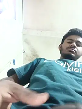 GlossyDare1823 online show from March 13, 8:55 am