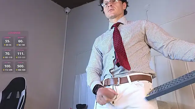 Justin valverde online show from February 6, 7:55 pm