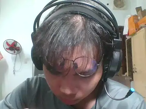 kave2033 online show from November 16, 3:25 pm