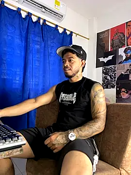 Kylian Alessandro online show from October 24, 3:47 pm