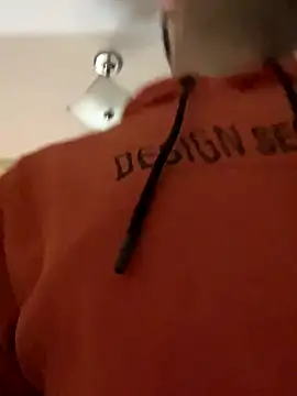 AndyLynn online show from October 27, 9:06 pm