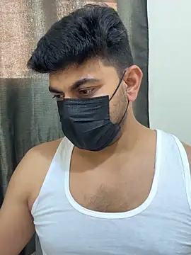 Handsome8677 online show from June 7, 12:01 pm
