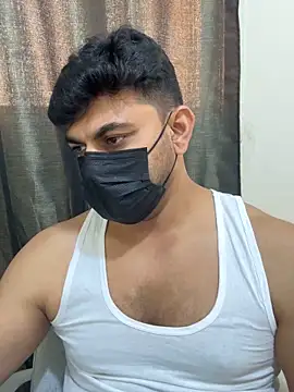 Handsome8677 online show from June 2, 2:29 pm