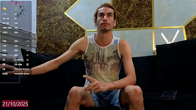 elias sn0w online show from October 21, 7:50 pm