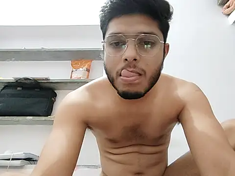 boyzxxxx online show from October 16, 9:23 pm