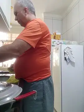 Scorpions2025 online show from December 2, 4:32 pm